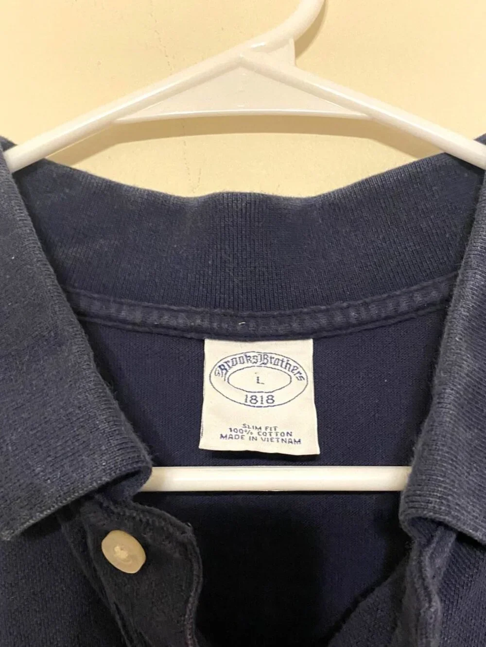 Brooks Brothers measures 23